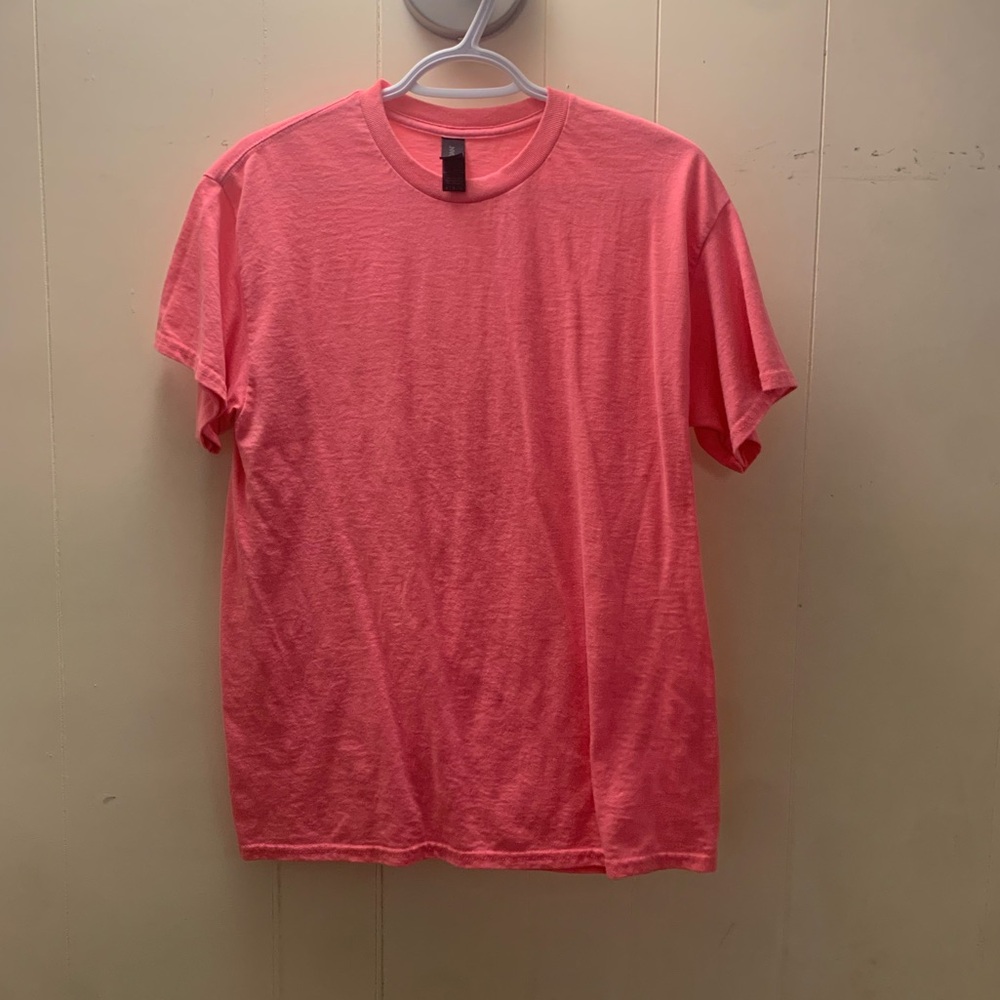 Gildan Bright Coral Tee